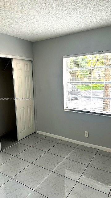 LAKEWOOD VILLAGE - Residential Lease