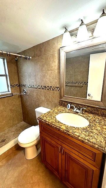 LAKEWOOD VILLAGE - Residential Lease