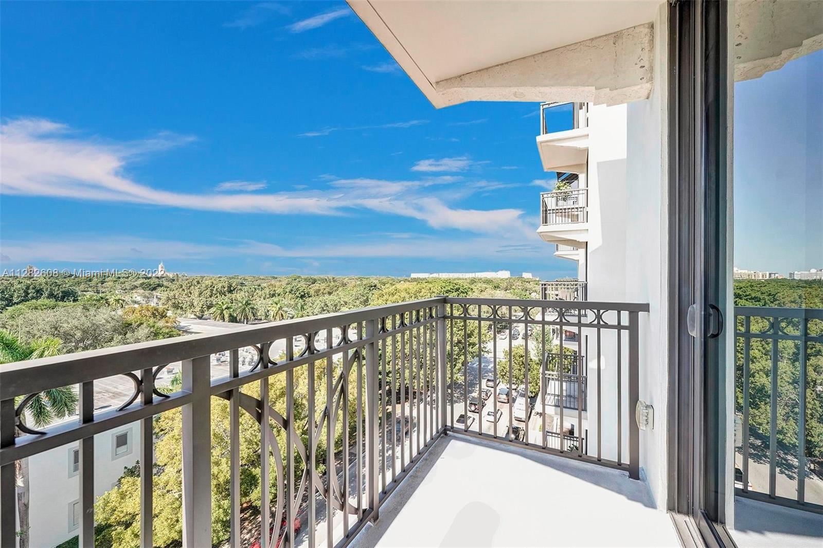 MERRICK MANOR - Residential Lease