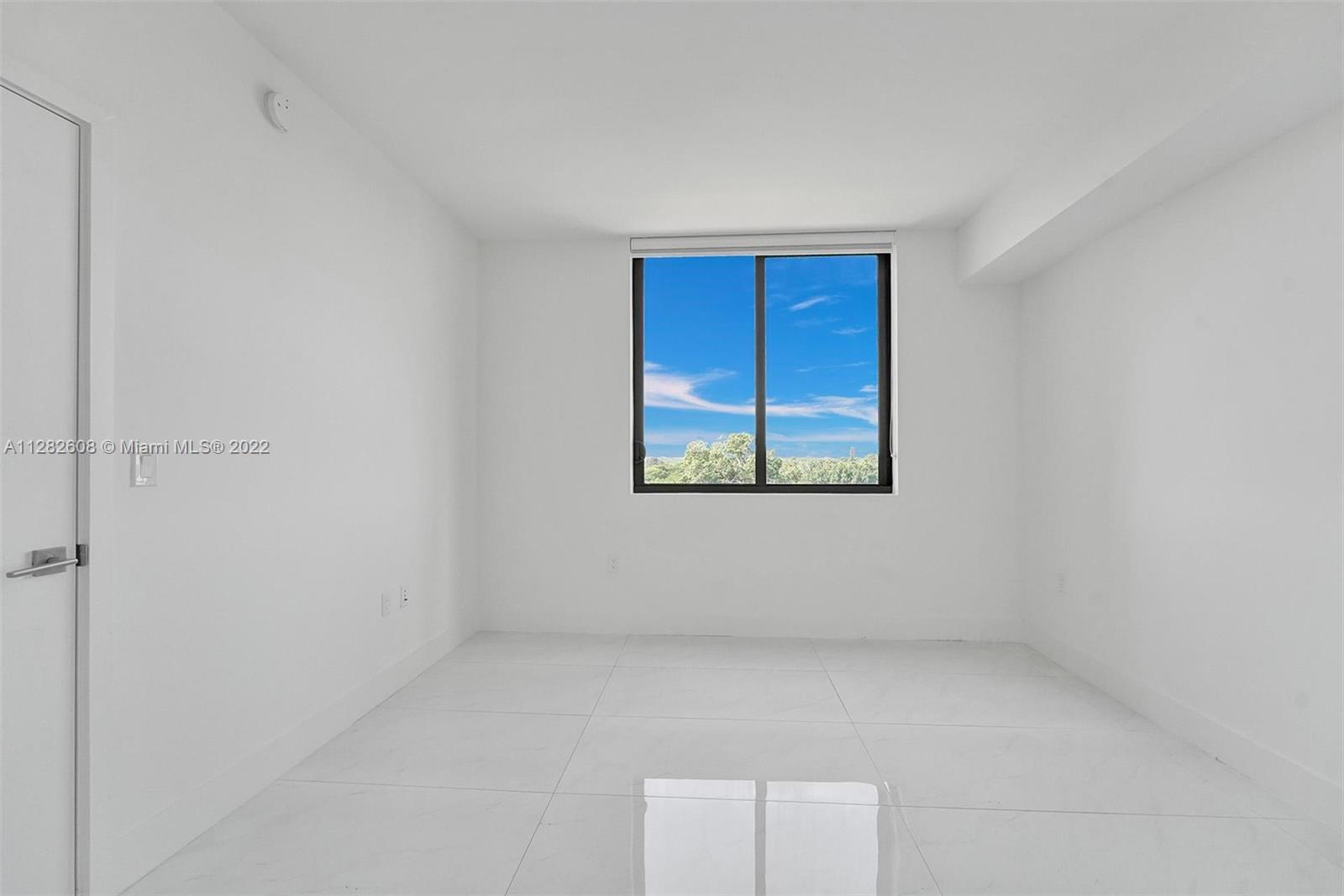 MERRICK MANOR - Residential Lease