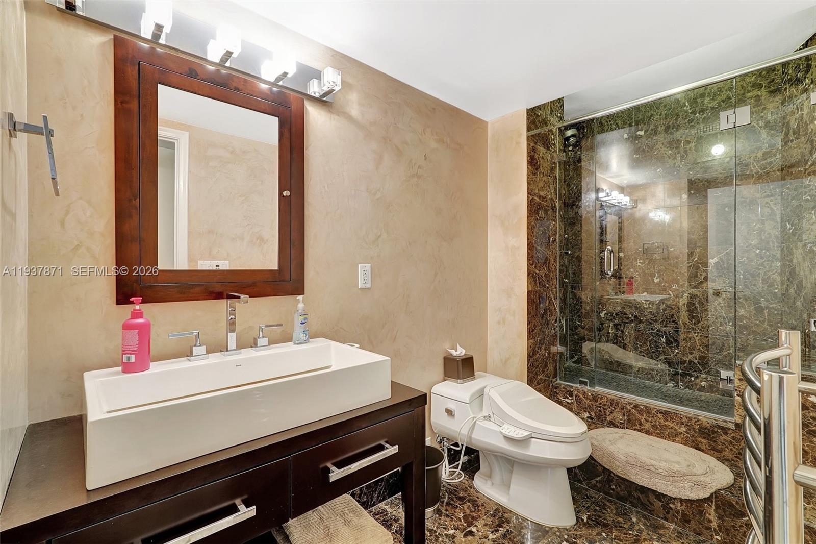 BALMORAL CONDO - Residential