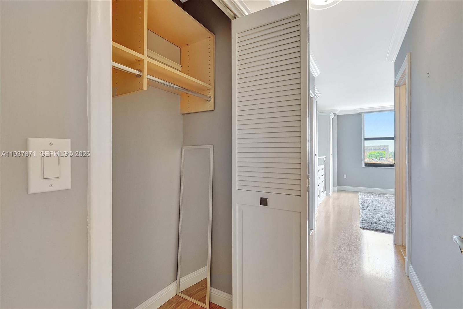 BALMORAL CONDO - Residential