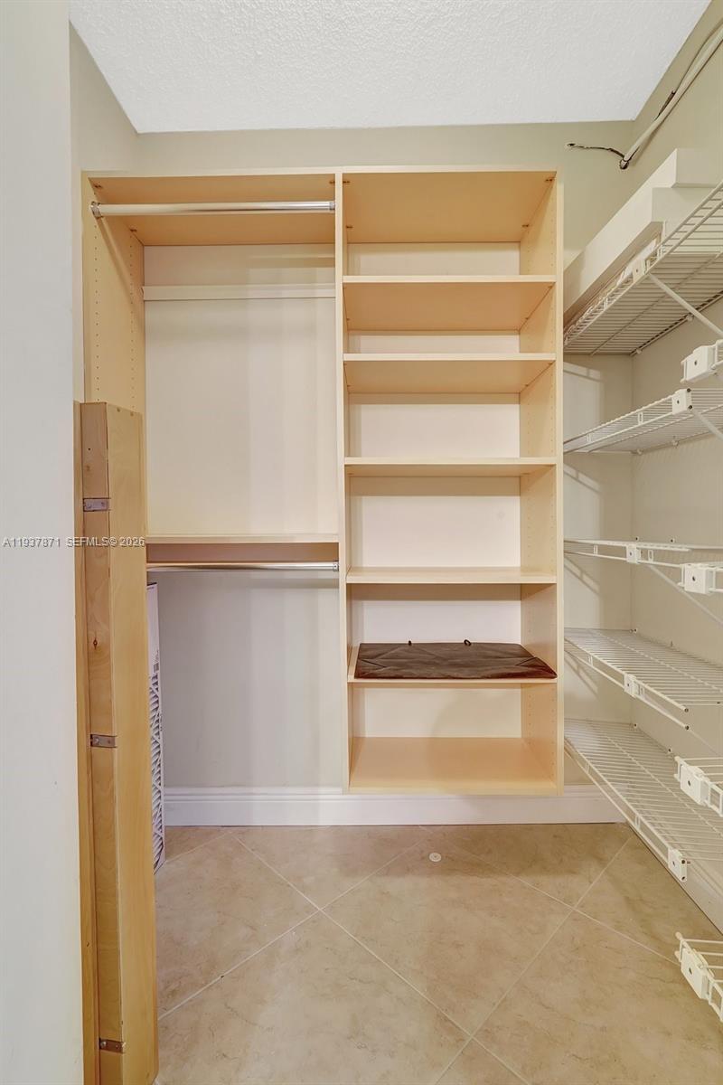 BALMORAL CONDO - Residential