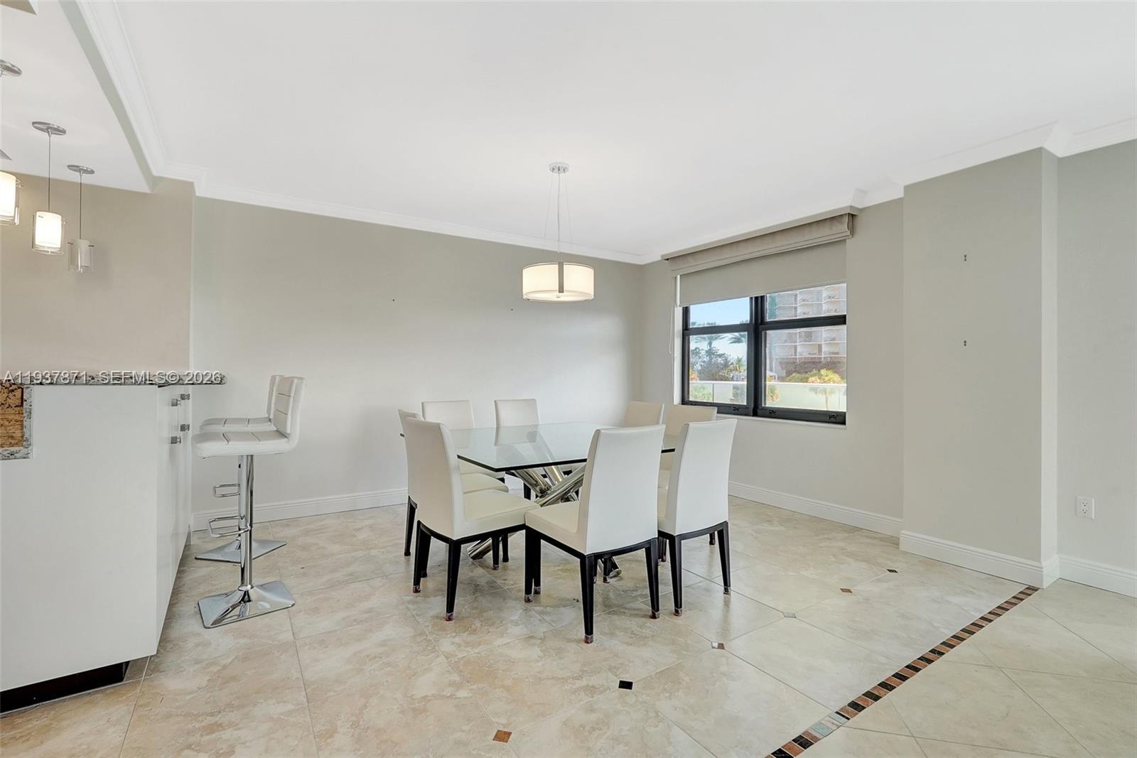 BALMORAL CONDO - Residential