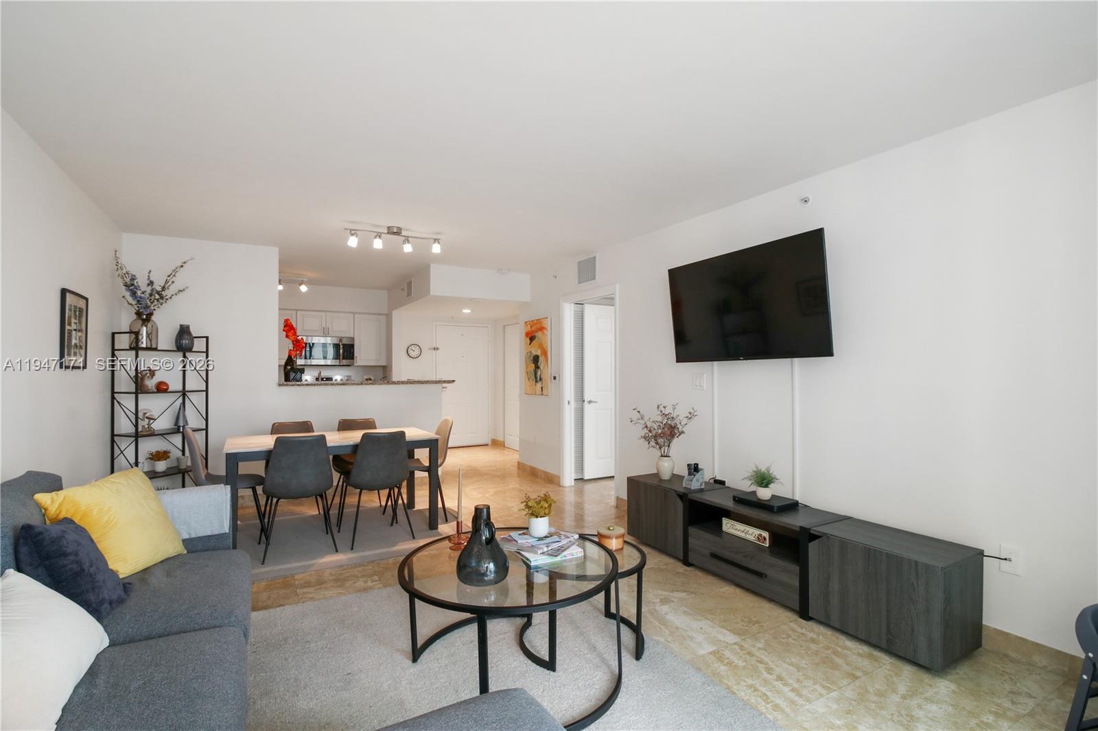 THE MARK ON BRICKELL COND - Residential