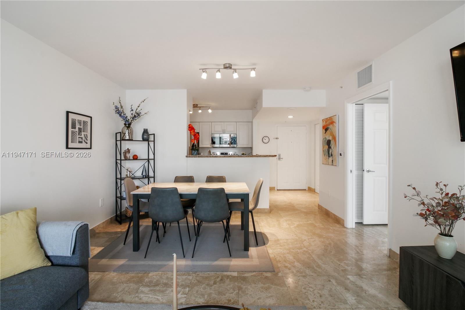 THE MARK ON BRICKELL COND - Residential