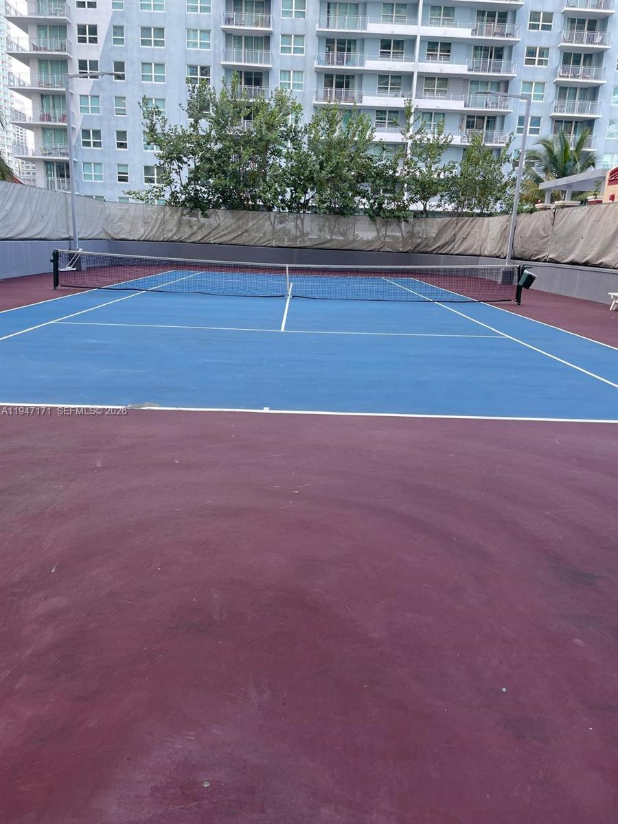 THE MARK ON BRICKELL COND - Residential