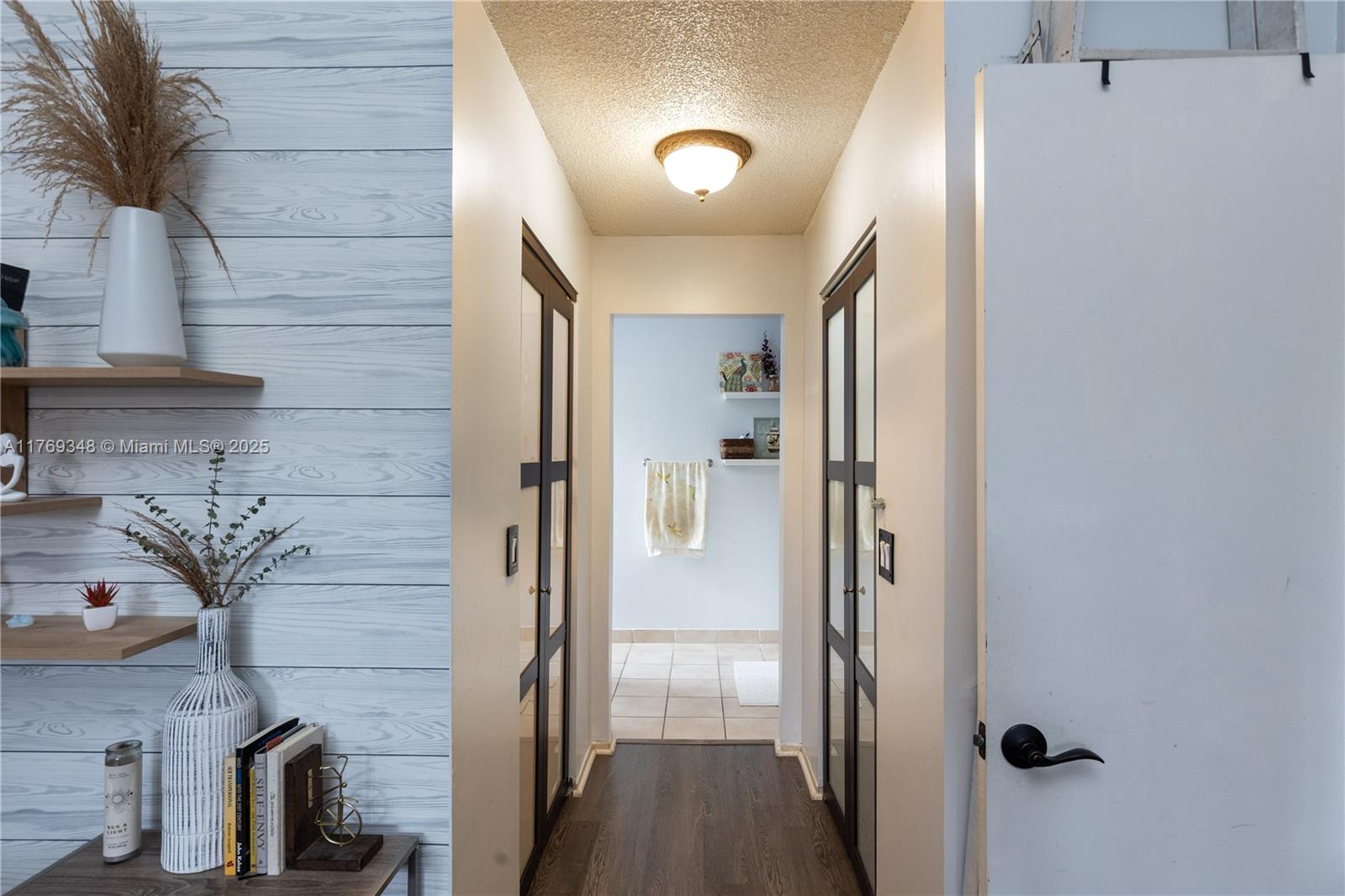 WESTVIEW CONDOMINIUM NO T - Residential