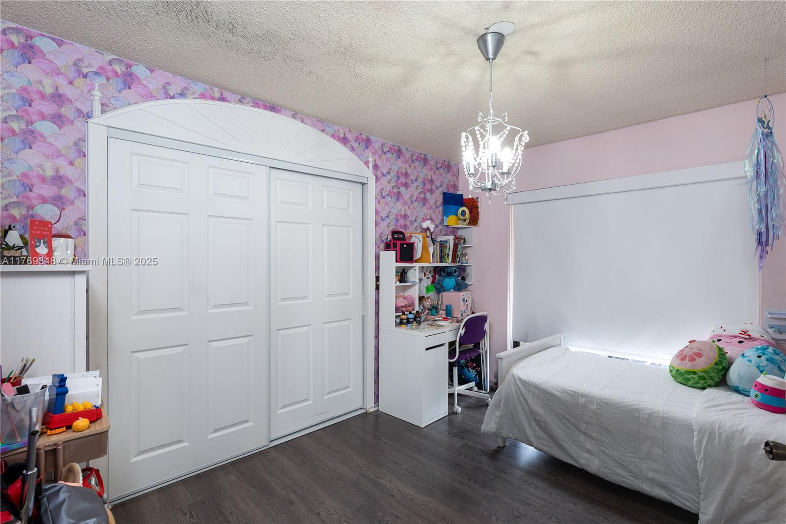 WESTVIEW CONDOMINIUM NO T - Residential