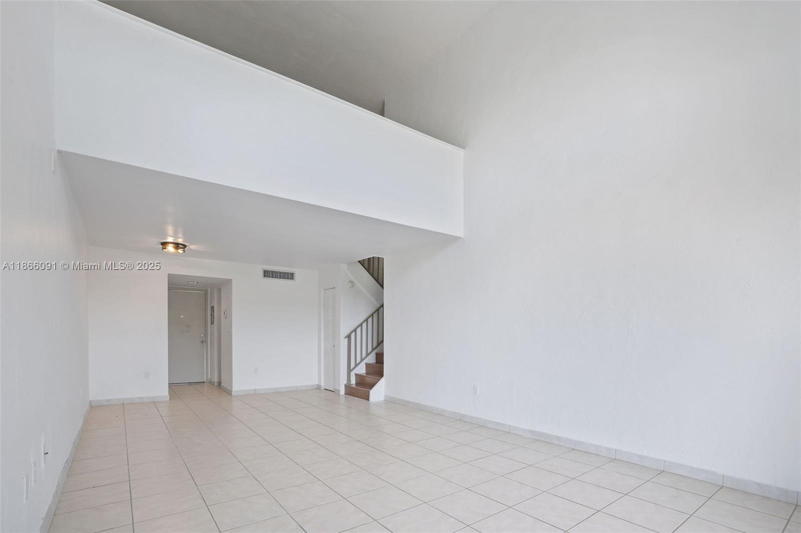 DADELAND GROVE CONDO - Residential
