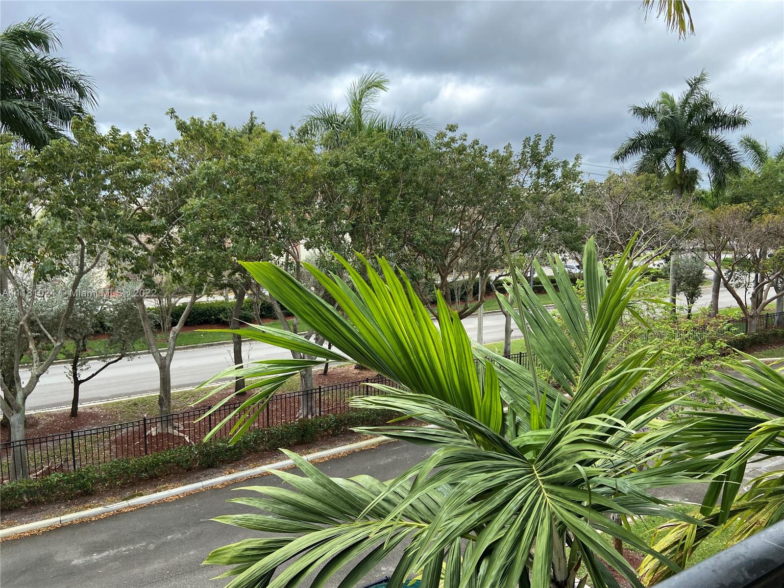EL-AD POINCIANA CONDO - Residential Lease