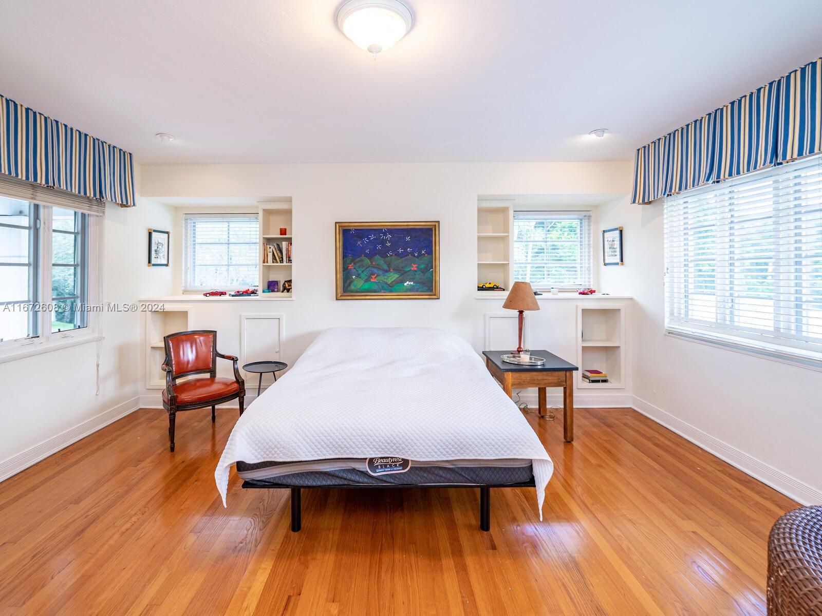 CORAL GABLES COUNTRY CLUB - Residential