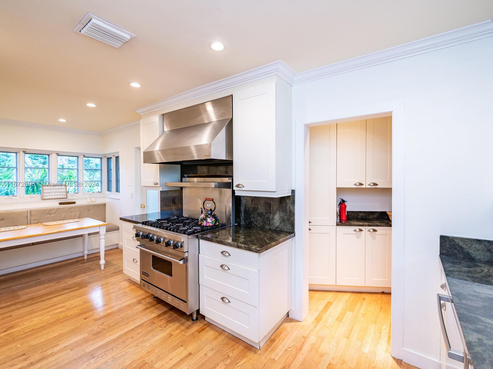 CORAL GABLES COUNTRY CLUB - Residential