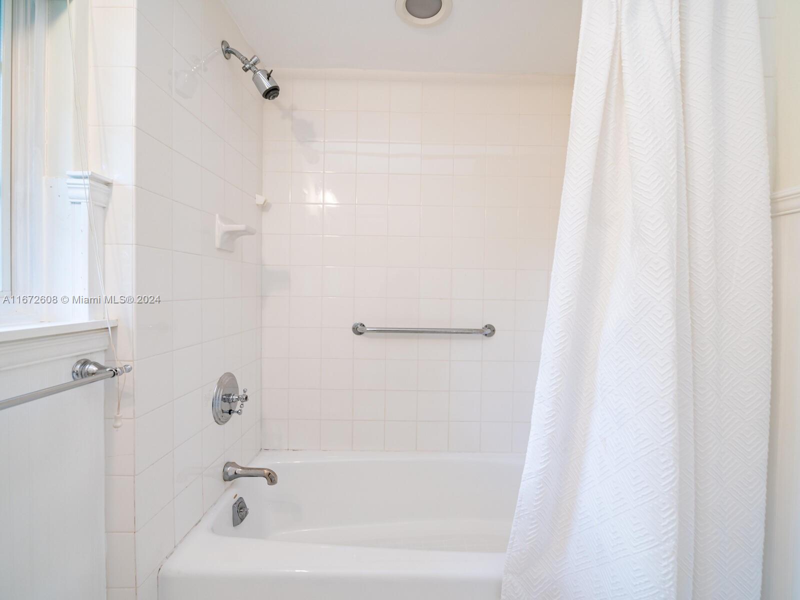 CORAL GABLES COUNTRY CLUB - Residential