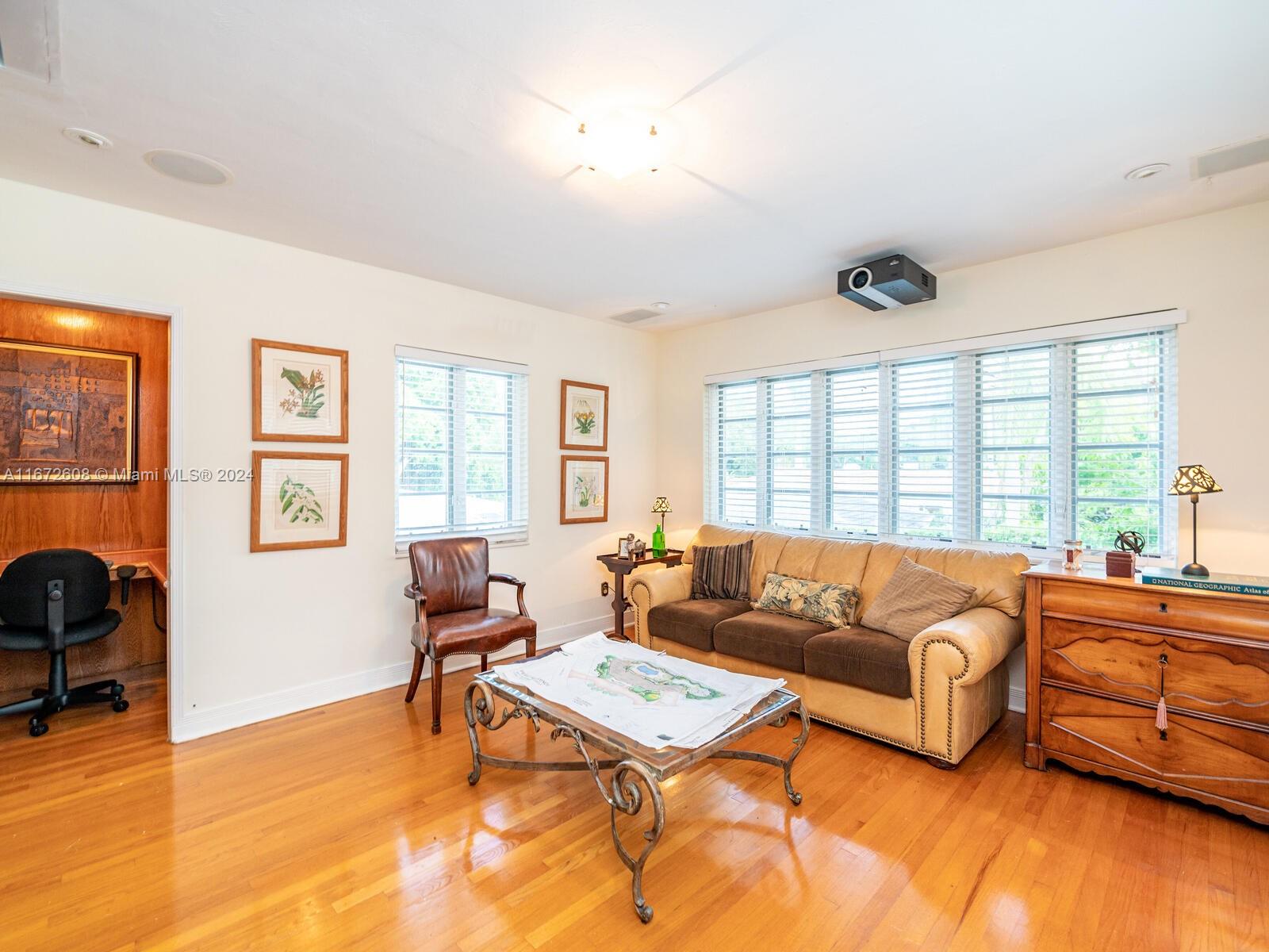 CORAL GABLES COUNTRY CLUB - Residential