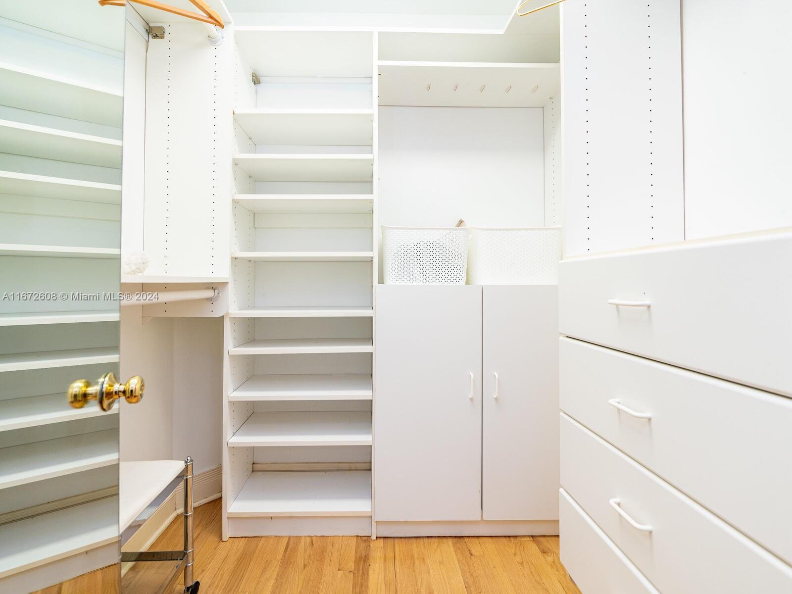 CORAL GABLES COUNTRY CLUB - Residential