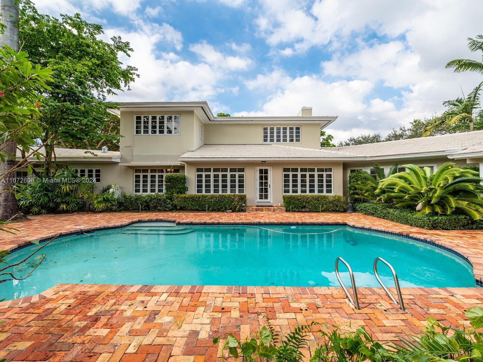 CORAL GABLES COUNTRY CLUB - Residential