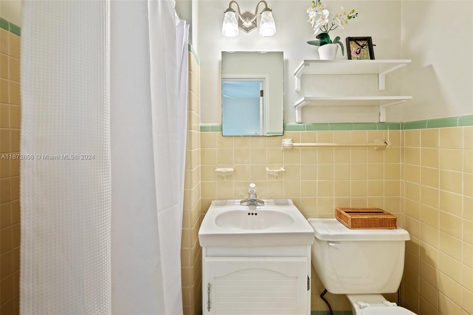 CORAL GABLES COUNTRY CLUB - Residential