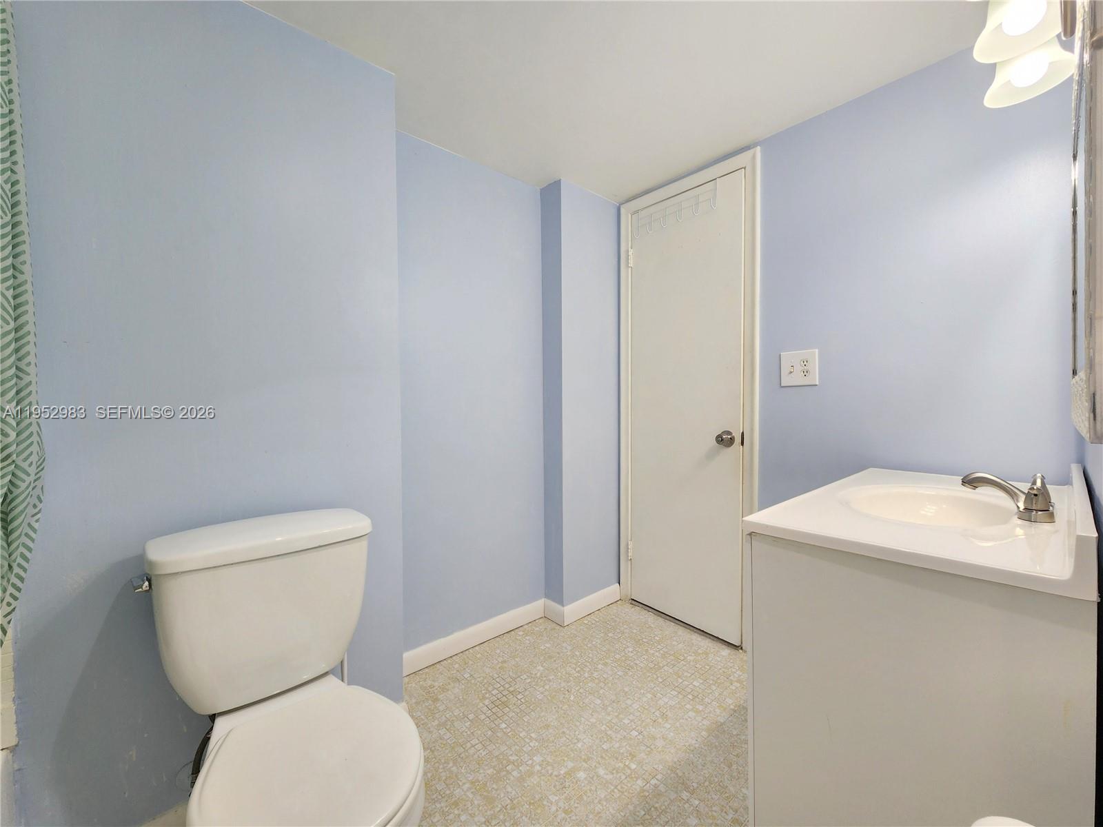 CORAL ISLE EAST CONDO - Residential