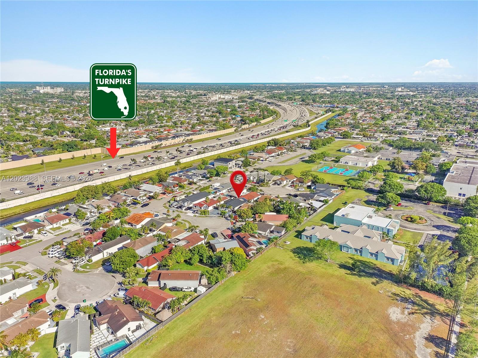 COLONIAL PINES - Residential