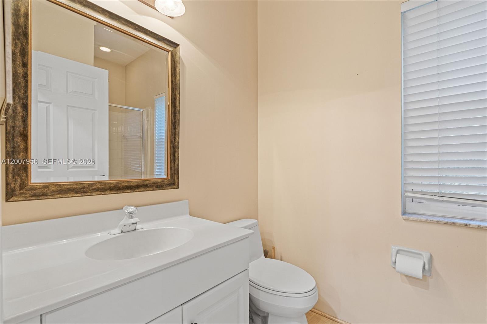SAPPHIRE POINTE - DIAMOND - Residential