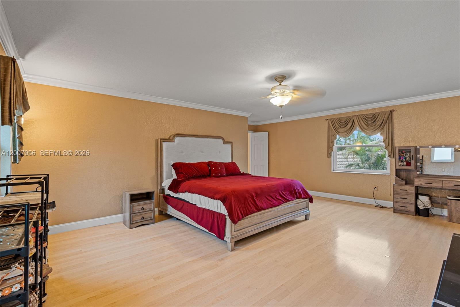 SAPPHIRE POINTE - DIAMOND - Residential