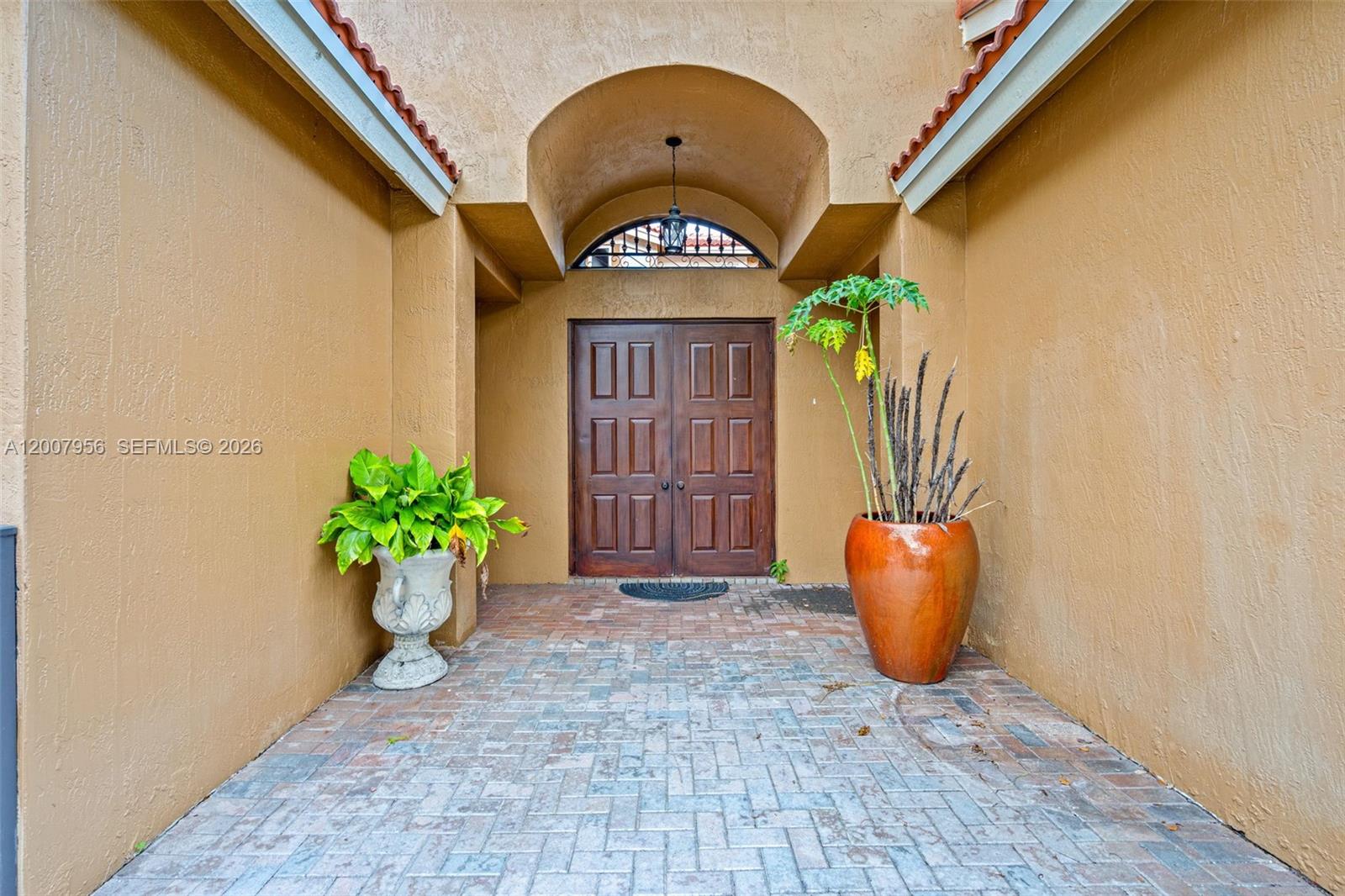 16403 Diamond Head Dr