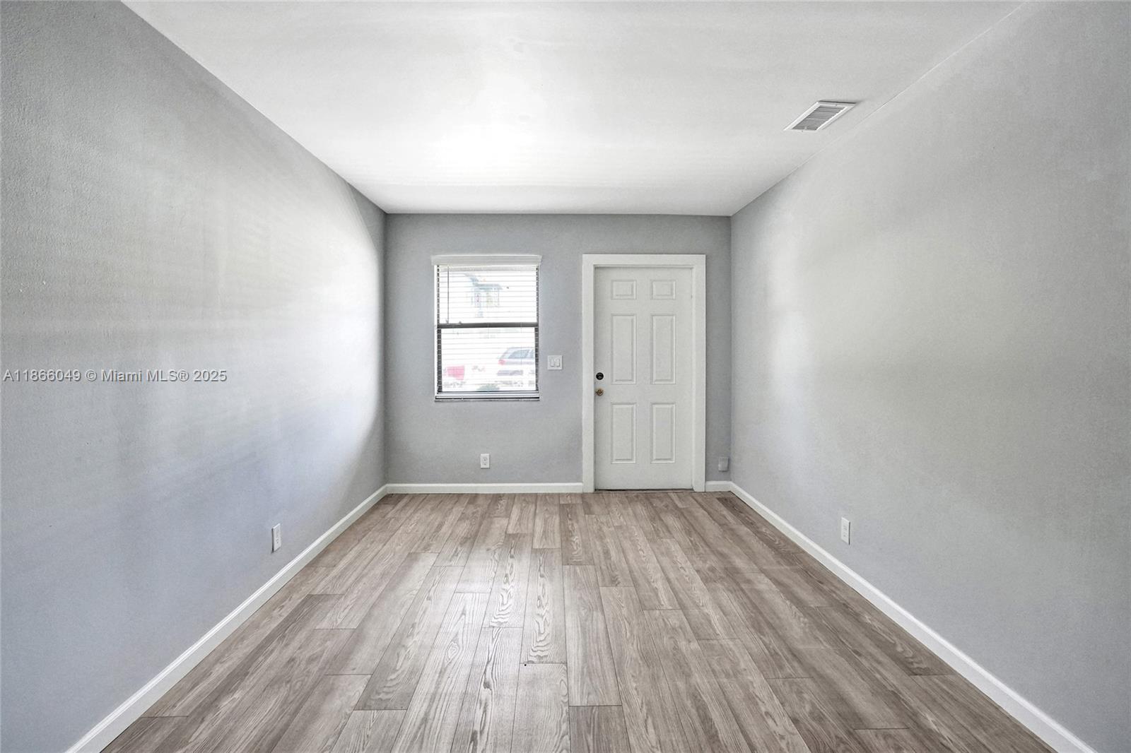 DUNBAR TERR - Residential Lease