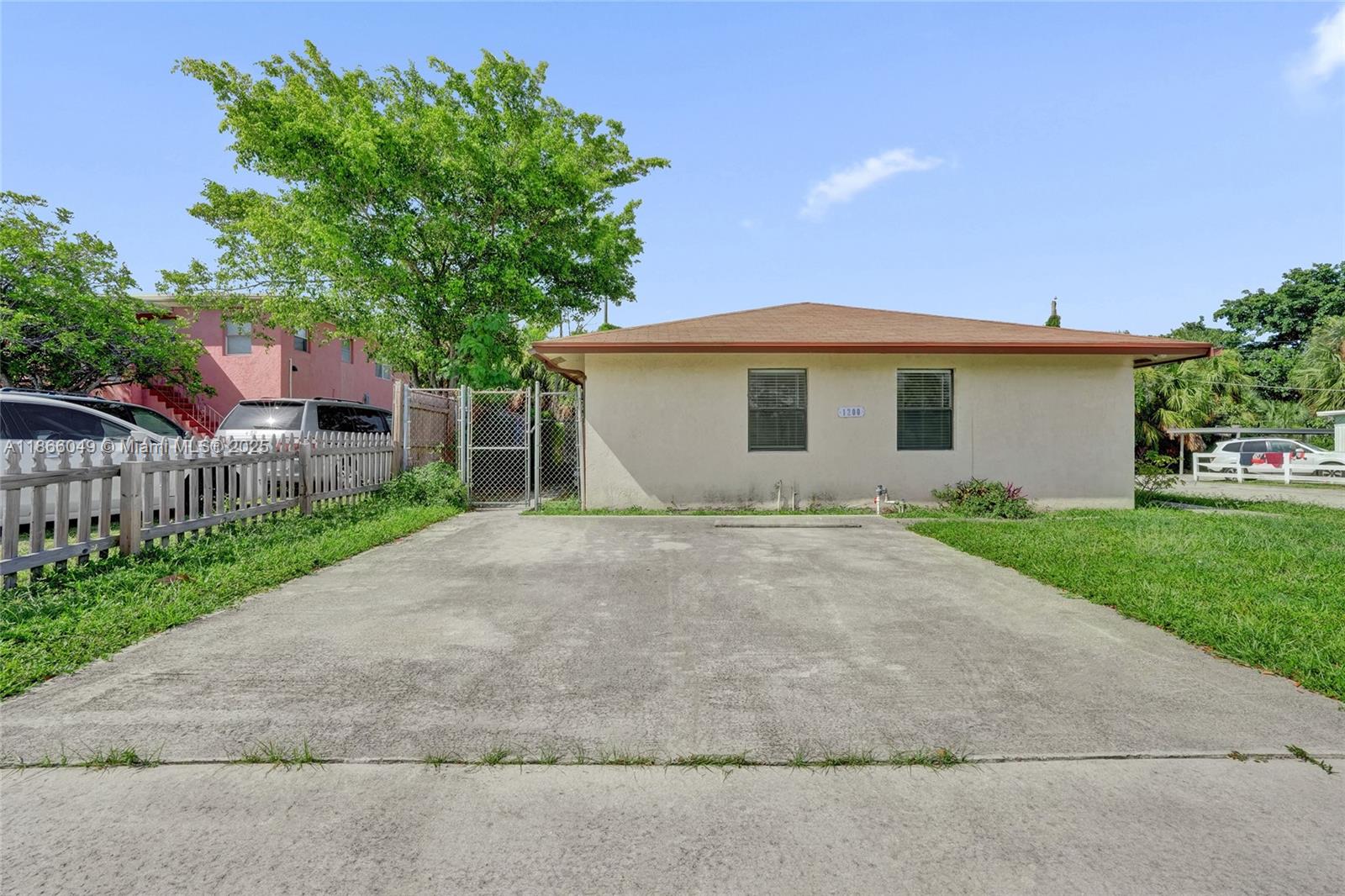 DUNBAR TERR - Residential Lease