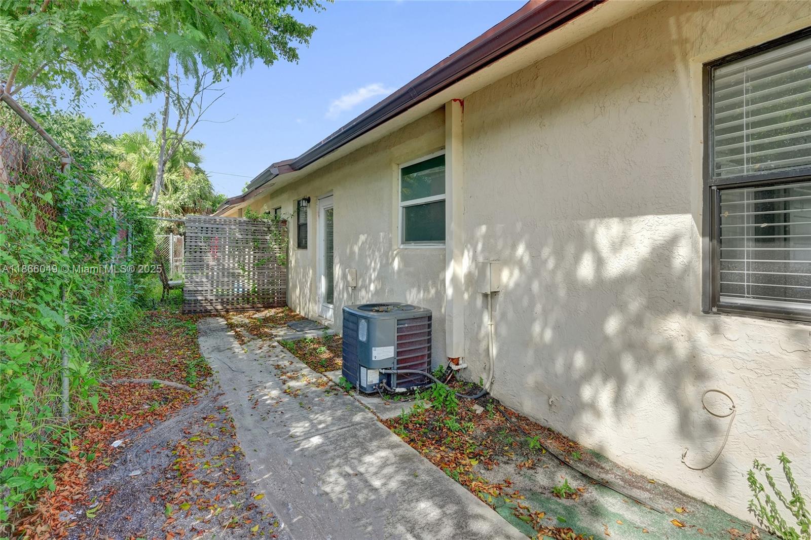 DUNBAR TERR - Residential Lease