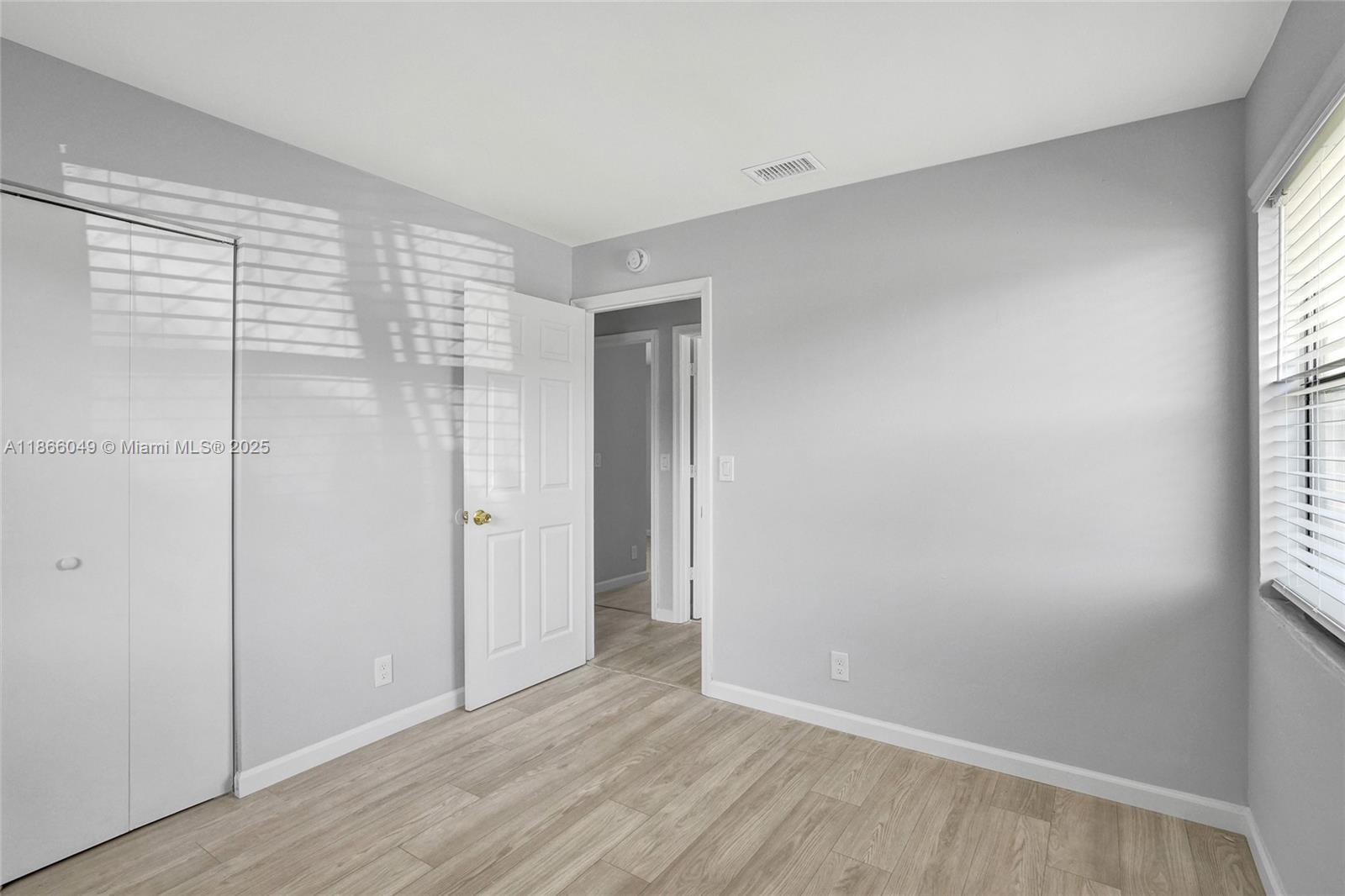 DUNBAR TERR - Residential Lease
