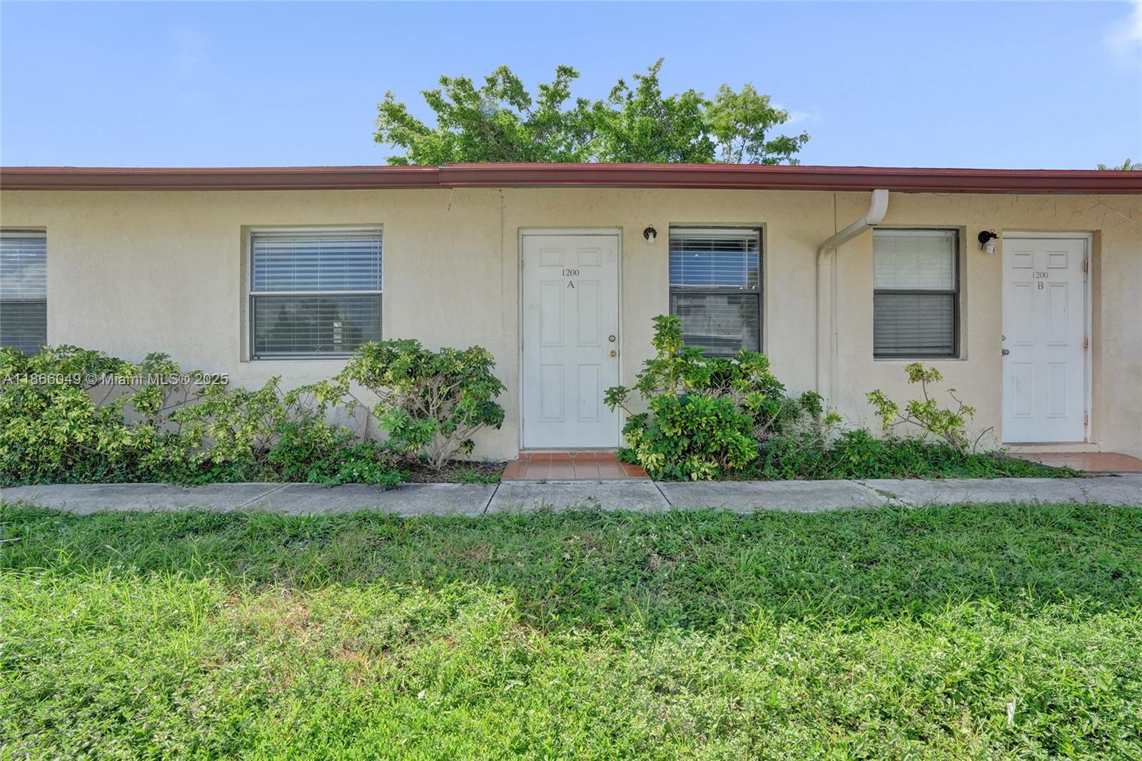 DUNBAR TERR - Residential Lease