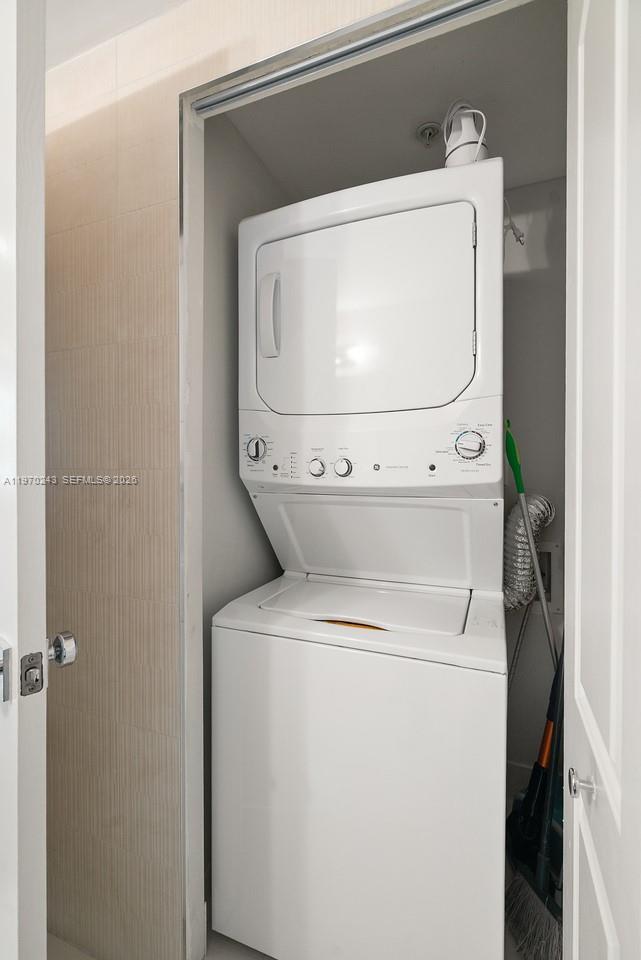 THE COSMOPOLITAN RESIDENC - Residential