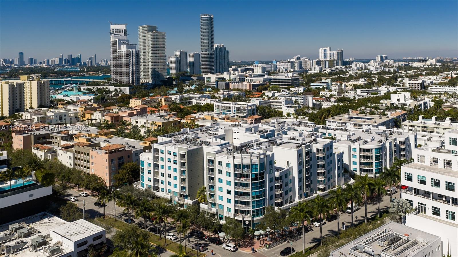 THE COSMOPOLITAN RESIDENC - Residential