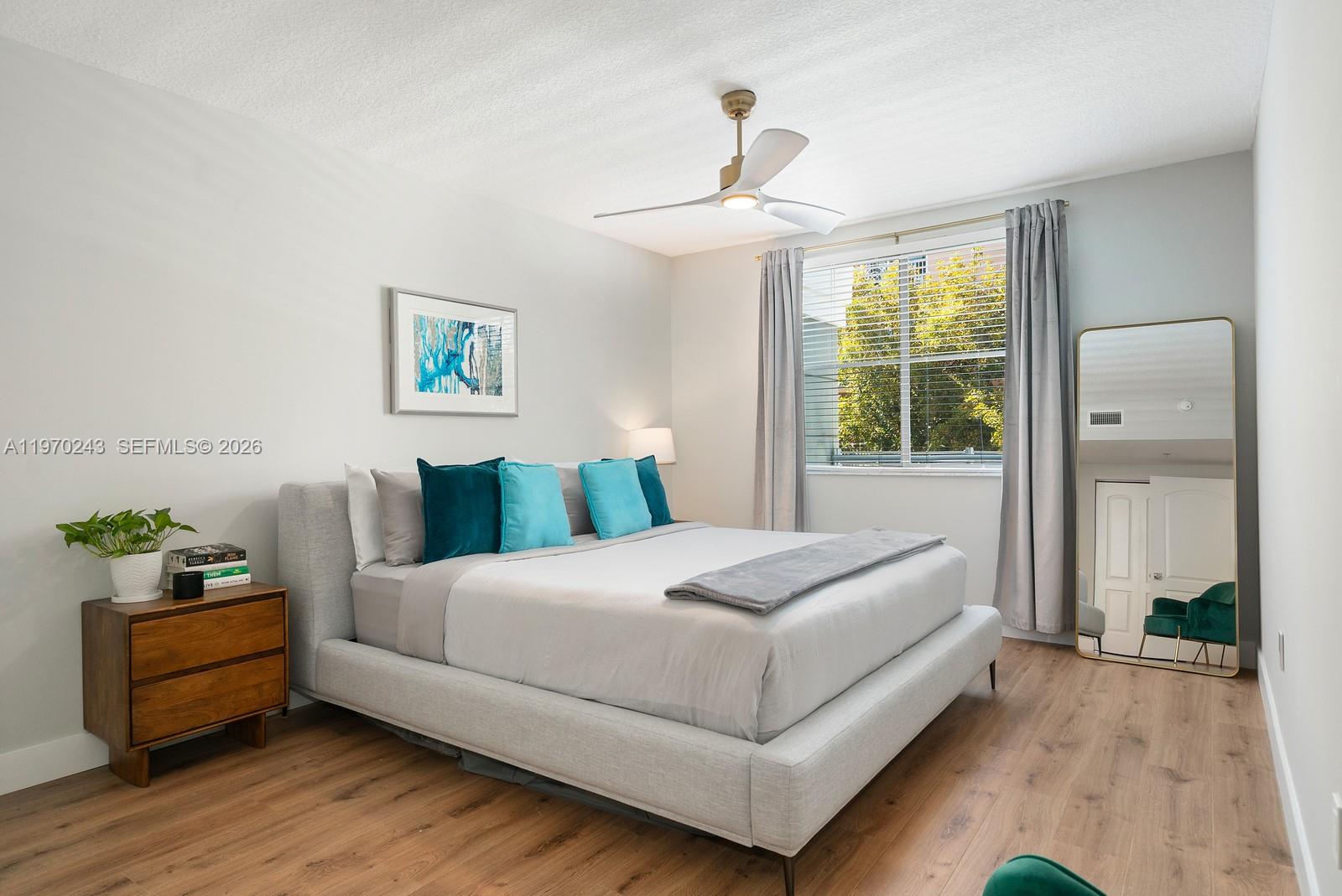 THE COSMOPOLITAN RESIDENC - Residential