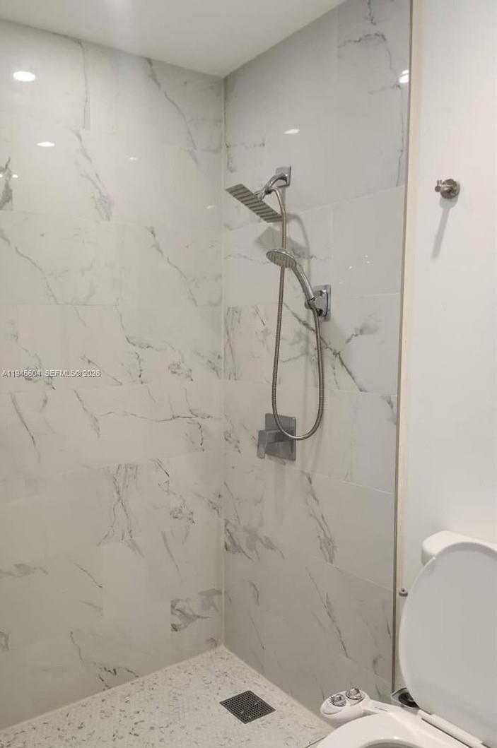 SUNSET VILLAS PHASE II CO - Residential