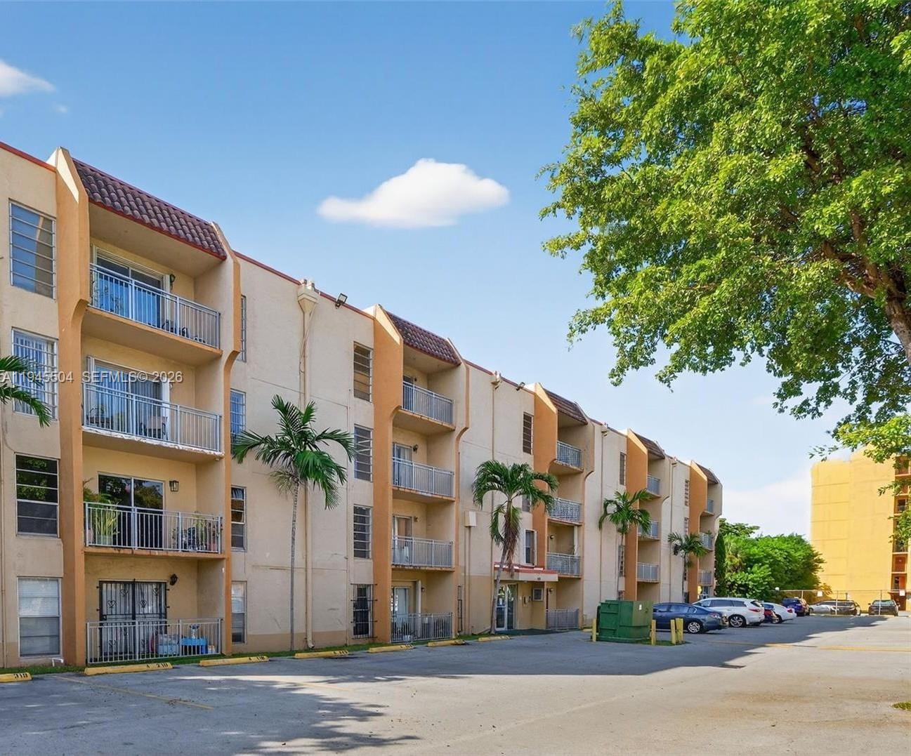 SUNSET VILLAS PHASE II CO - Residential