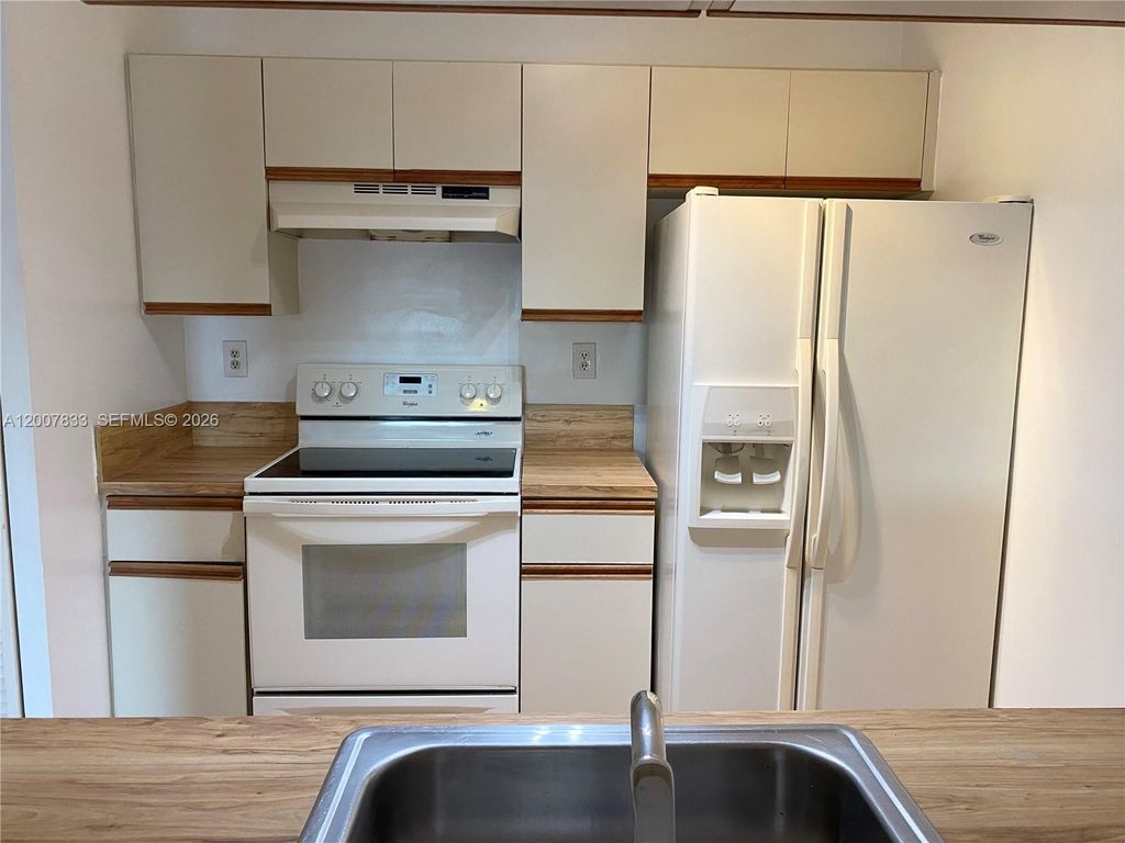 Photo of 11251 SW 13th St #201, Pembroke Pines, FL 33025 (MLS # A12007833)