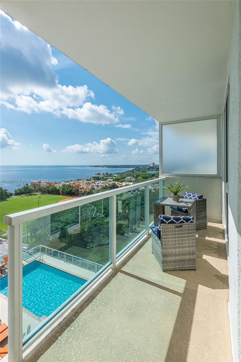 Discover the perfect blend of luxury, lifestyle, and convenience in this one-bedroom, one-and-a-half bath residence offering breathtaking panoramic views of Biscayne Bay. Situated in a full-service condo hotel, this property provides the ideal opportunity for both personal enjoyment and investment—with no rental restrictions.
find yourself in the heart of Coconut Grove, just moments from world-class dining, sailing venues, the yacht club, nightlife, and the charming village atmosphere that makes this area so desirable.
resort-style amenities ensuring comfort, convenience, and ease of ownership. IF you’re seeking a pied-à -terre, or income-producing property, or a combination, this residence delivers unmatched flexibility. stunning water views and vibrant surroundings