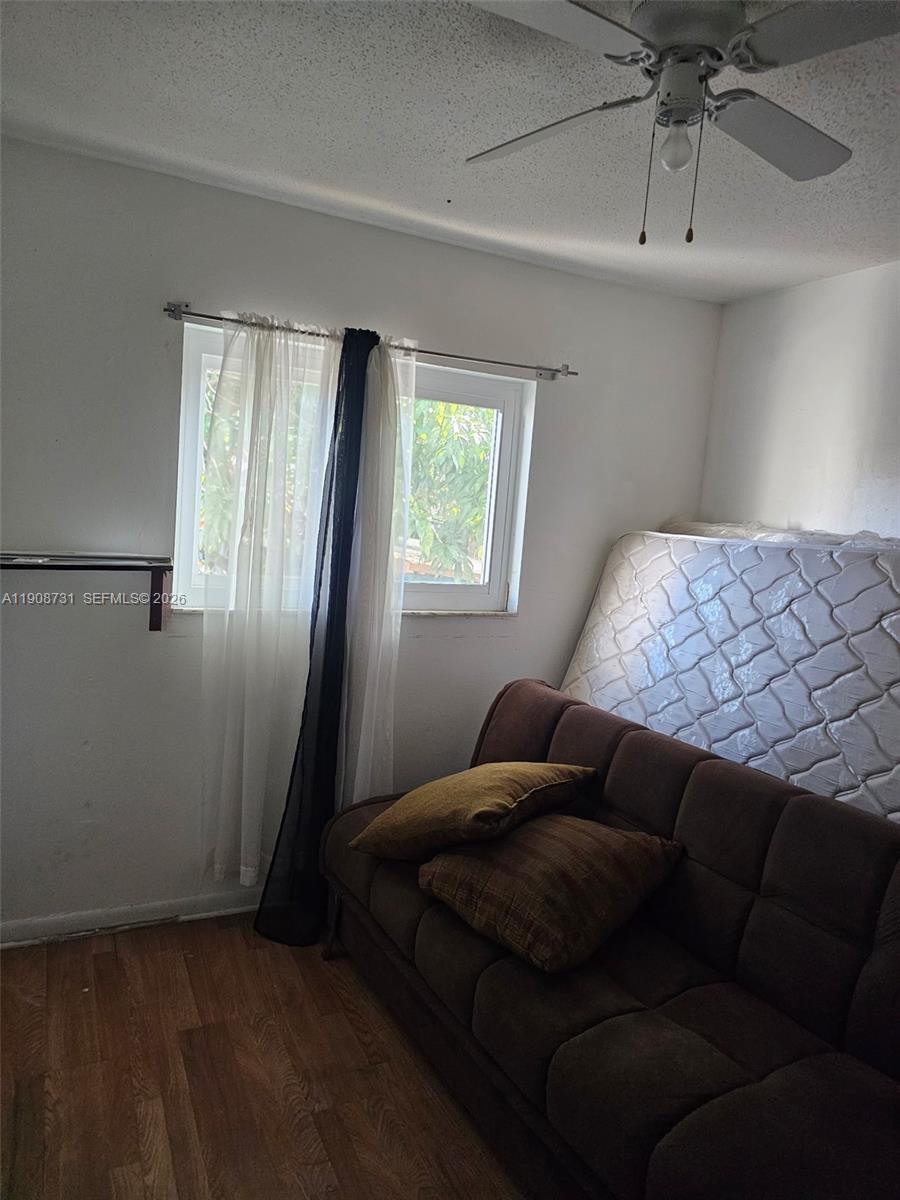 RAINBOW GARDENS - Residential