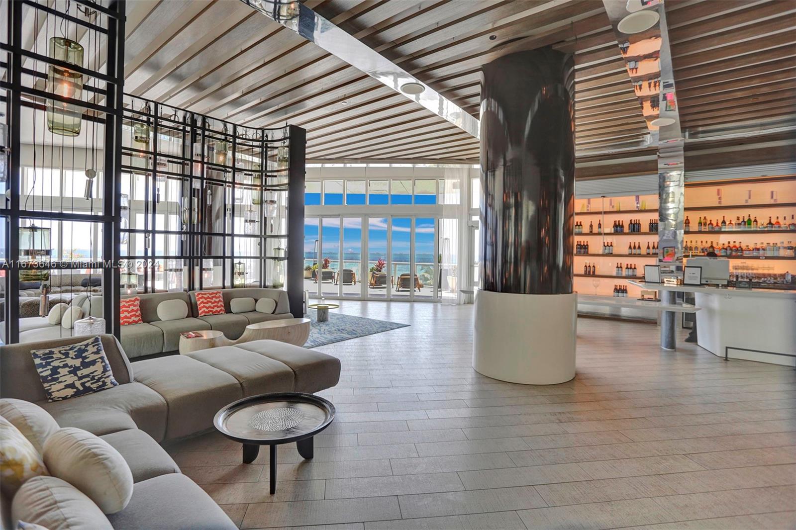 FORT LAUDERDALE RESIDENCE - Residential