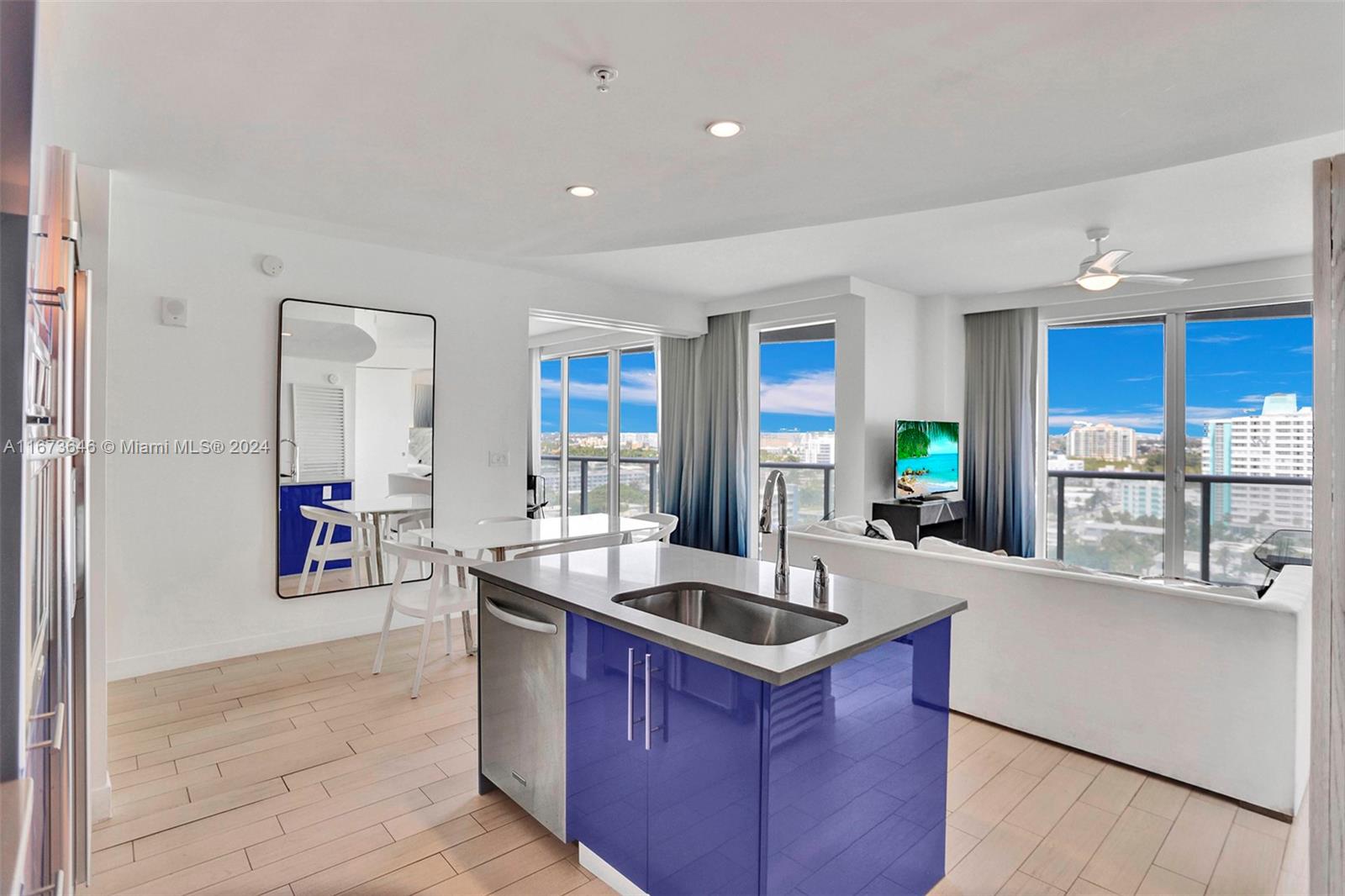 FORT LAUDERDALE RESIDENCE - Residential