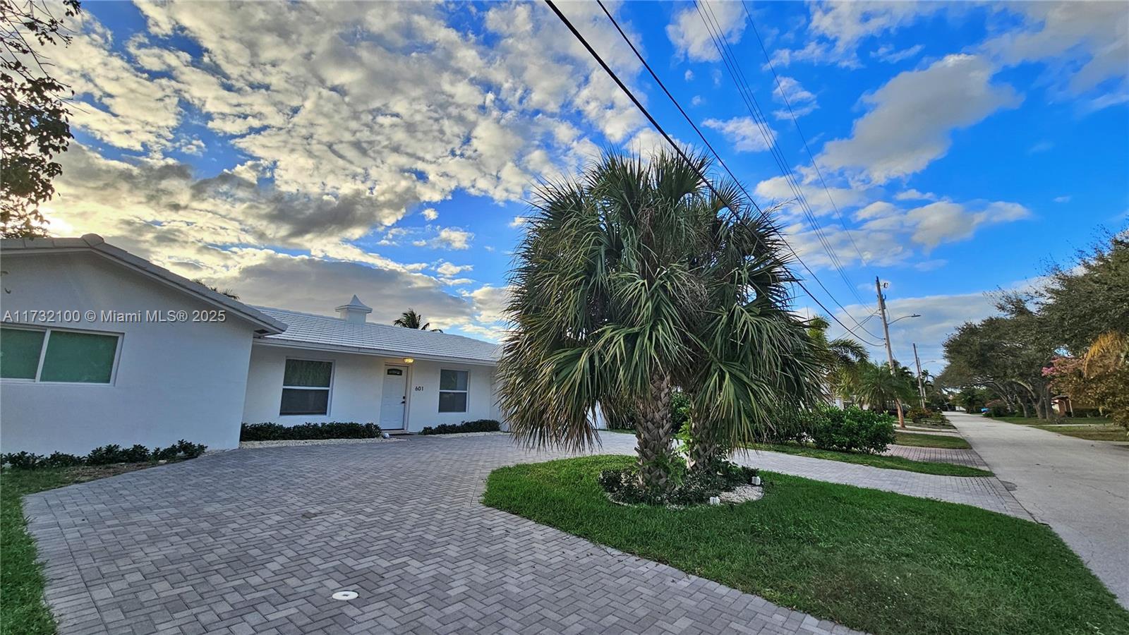 601 SE 13th Ave