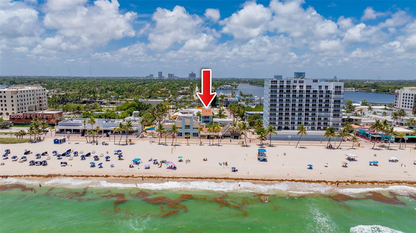 HOLLYWOOD BEACH - Residential Lease