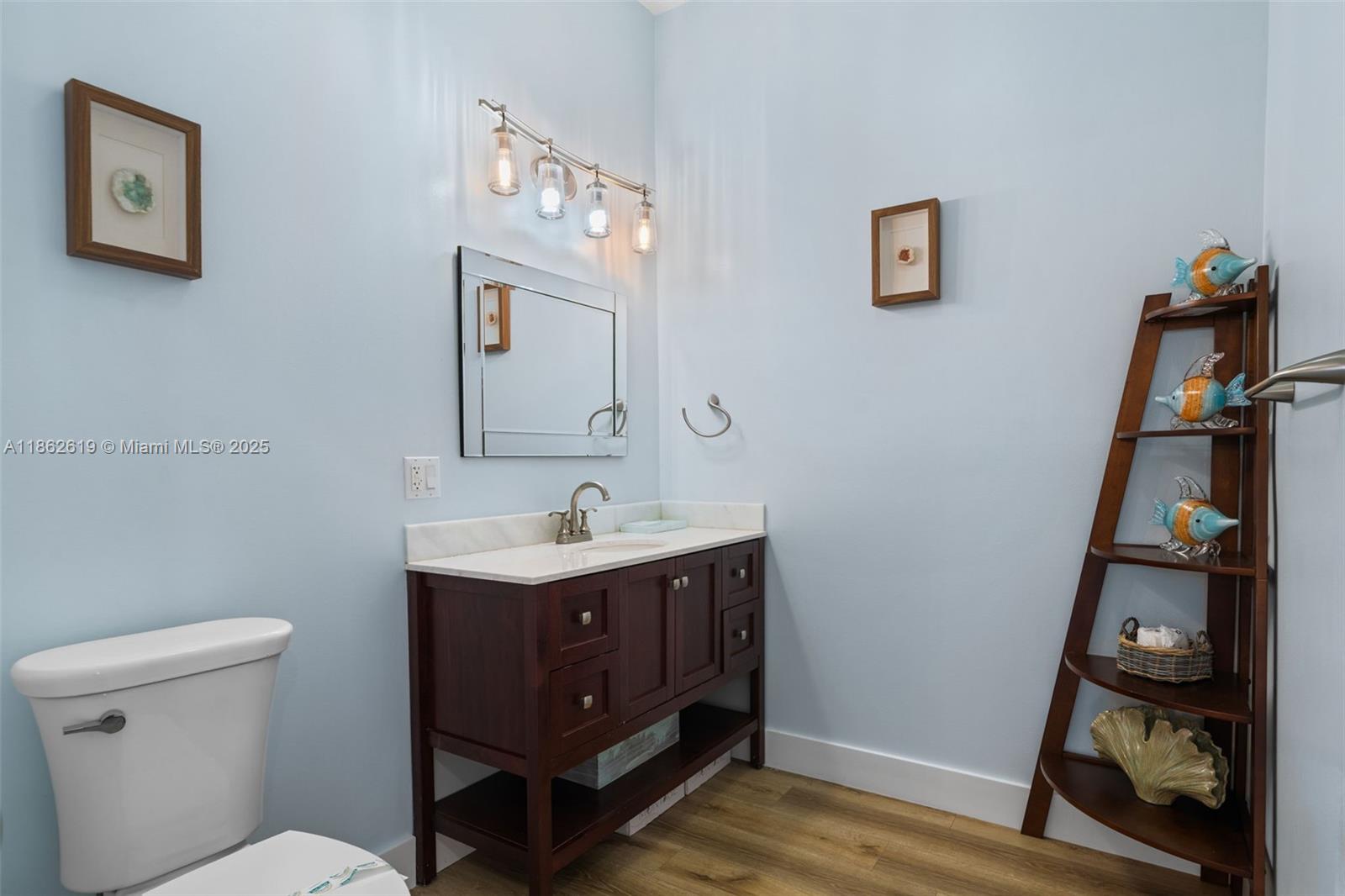 HOLLYWOOD BEACH - Residential Lease