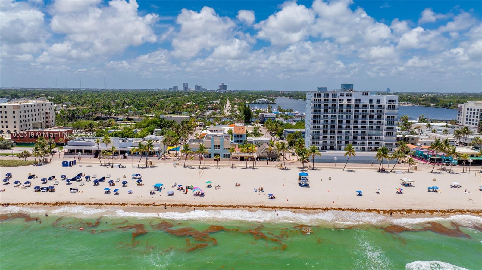 HOLLYWOOD BEACH - Residential Lease