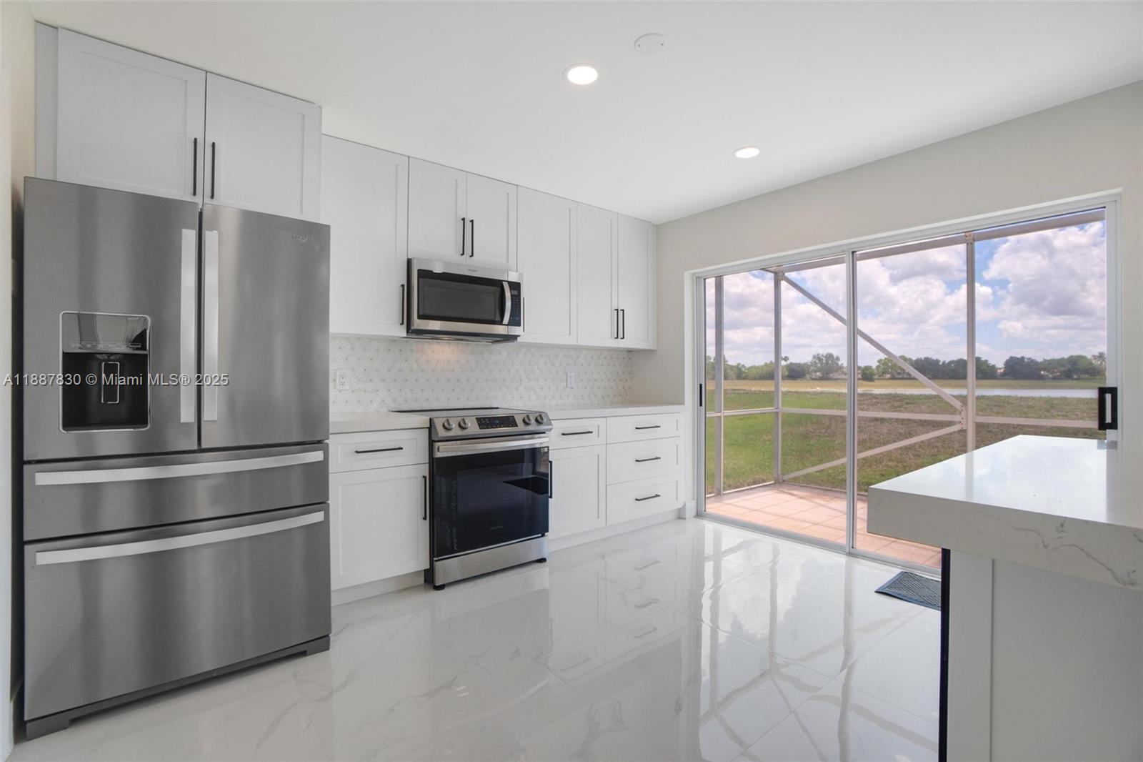 BOCA CHASE TR 4 - Residential