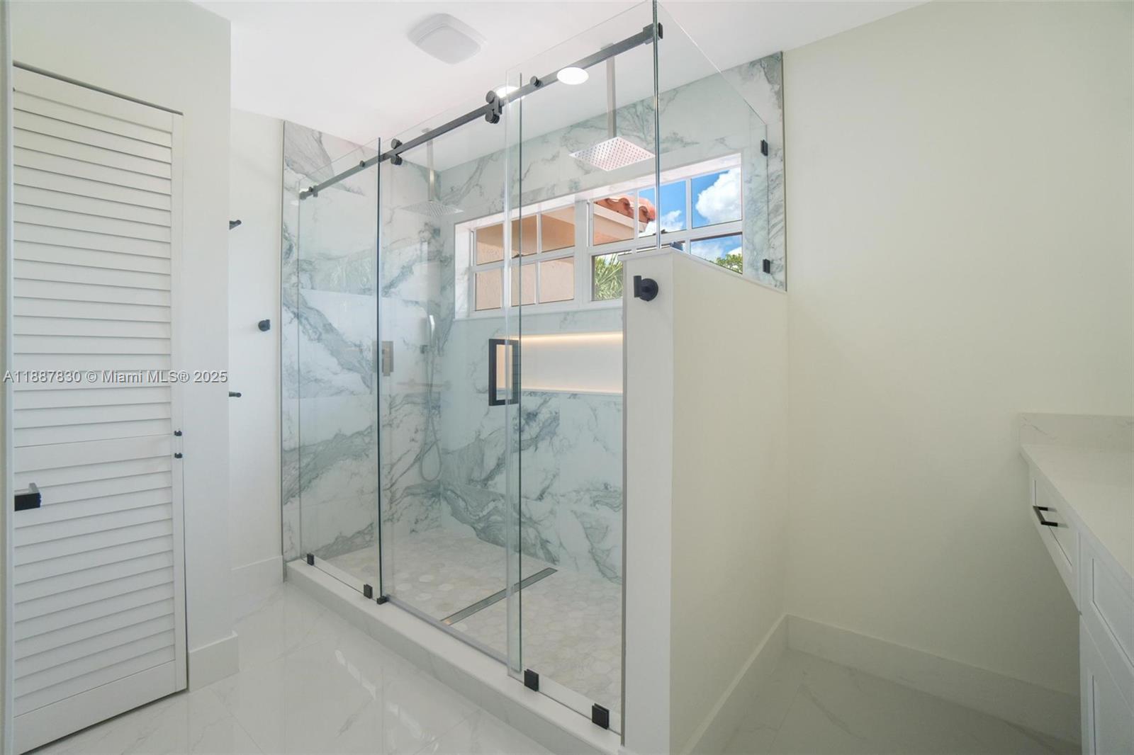 BOCA CHASE TR 4 - Residential