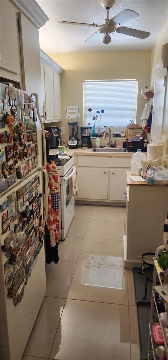 SANTA MONICA CONDOMINIUM - Residential Lease