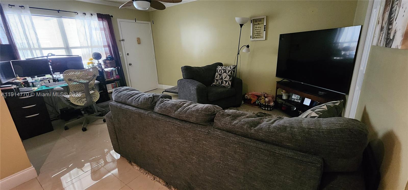 SANTA MONICA CONDOMINIUM - Residential Lease